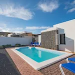 Casa Ostoja - Heated Pool & Spacious Playa Blanca (Lanzarote)