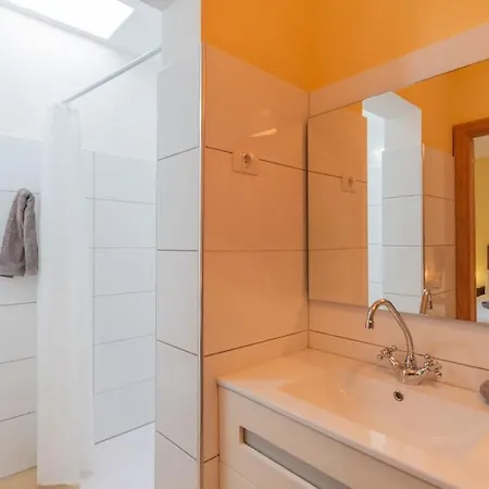 Casa Ostoja - Heated Pool & Spacious Vakantiehuis