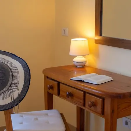 Vakantiehuis Casa Ostoja - Heated Pool & Spacious Playa Blanca (Lanzarote)