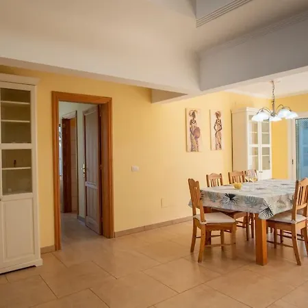 Casa Ostoja - Heated Pool & Spacious * Playa Blanca (Lanzarote)