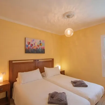 Casa Ostoja - Heated Pool & Spacious 別荘
