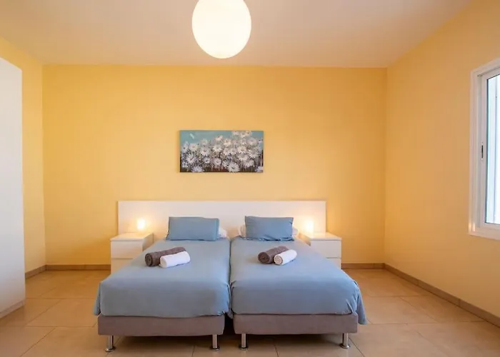 Semesterbostad Casa Ostoja - Heated Pool & Spacious