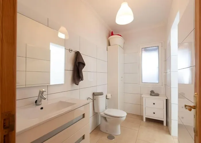 Casa Ostoja - Heated Pool & Spacious Semesterbostad Playa Blanca (Lanzarote)